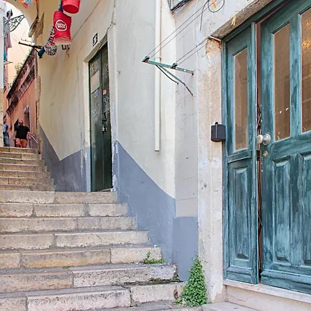 Апартаменты On Alfama Heart Flat Лиссабон