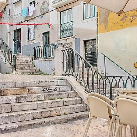 On Alfama Heart Flat
